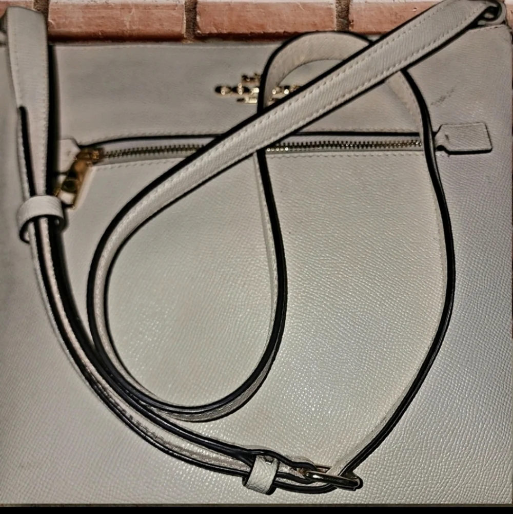 Coach Mini C1556 Rowan File Bag